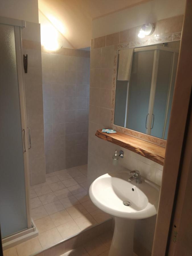 La Rocca Bianca Bed & Breakfast Demonte Luaran gambar